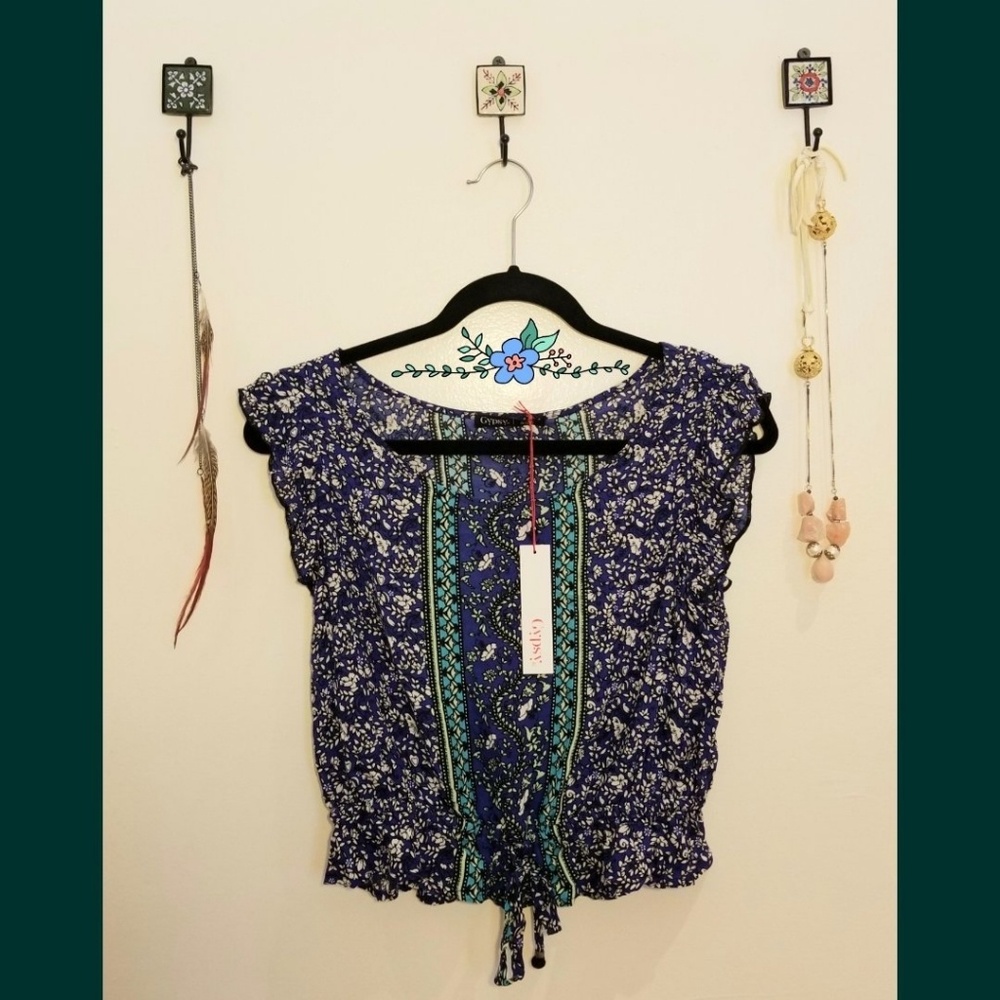 {Gypsy 05} Blue and White Floral Top